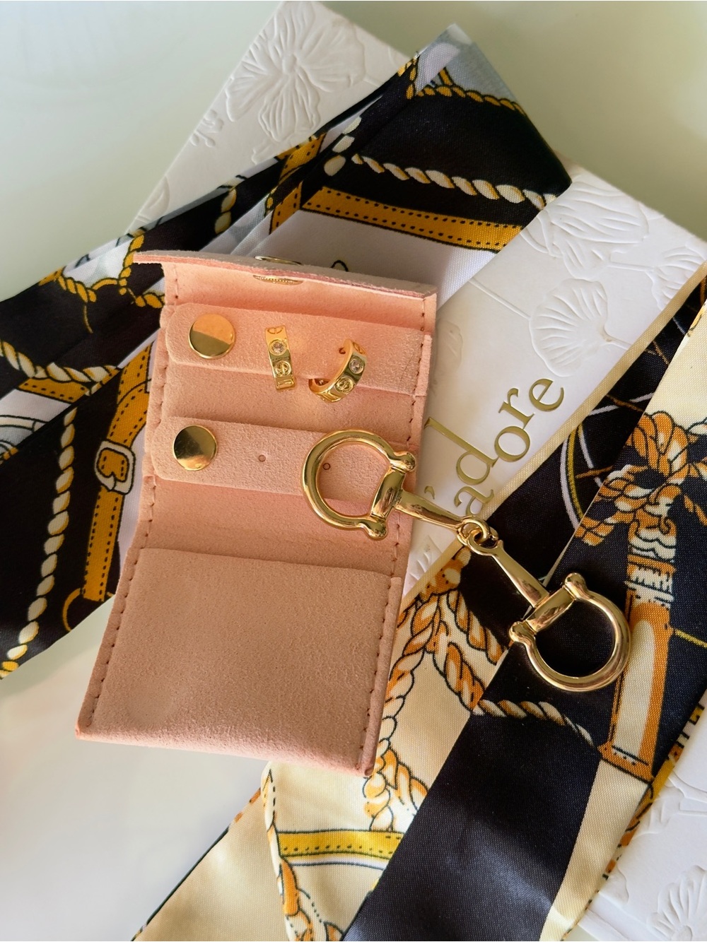 Beautiful Luxury Inspired Gift set